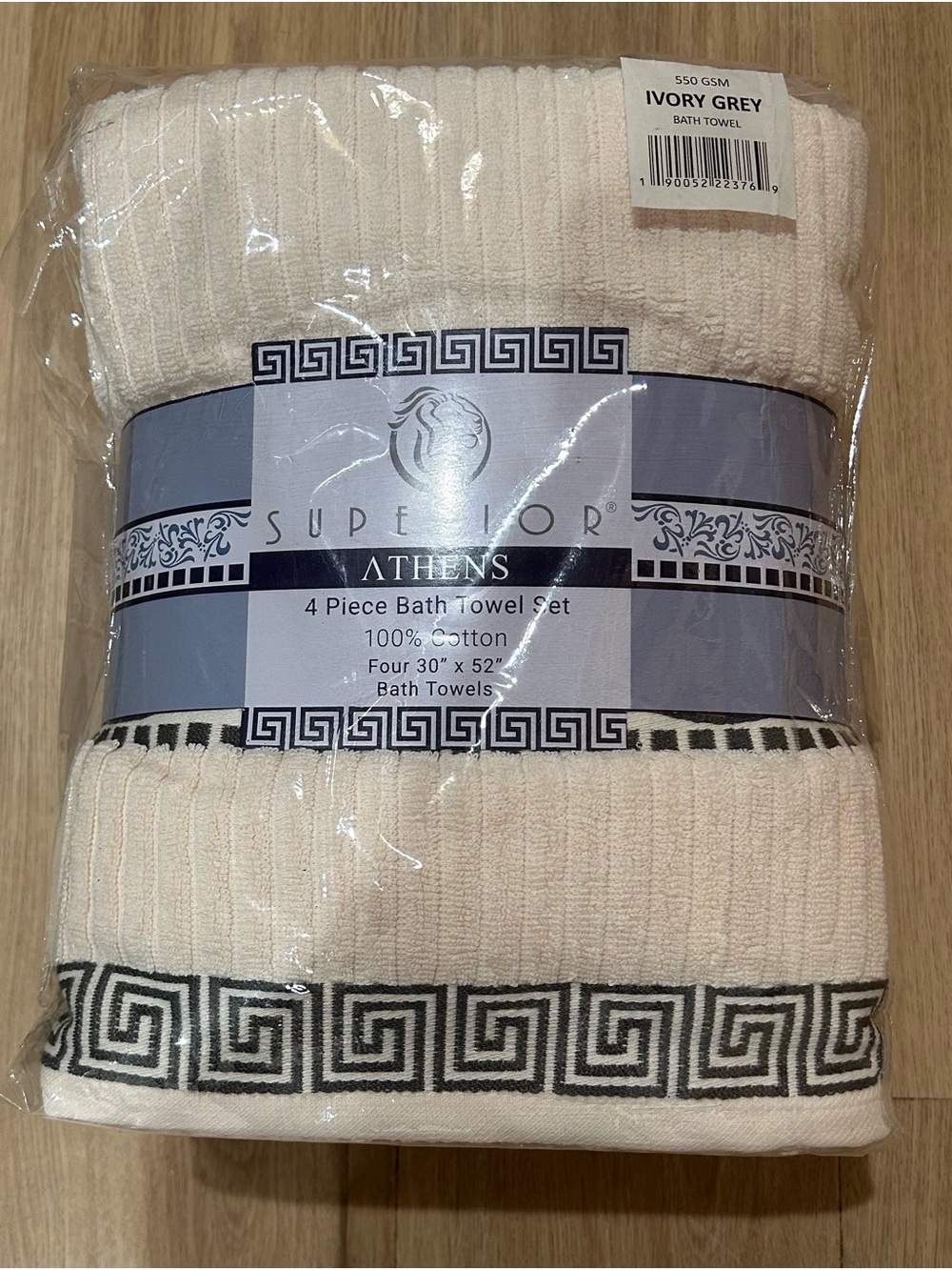 Superior Athens Cream 4-Piece Cotton Bath Towel Set Embroidered in the Grey